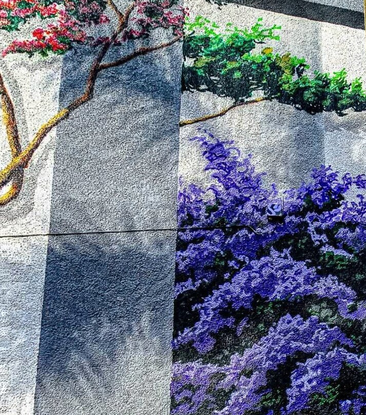 Ruta de Murales Artisticos-埃斯特波纳必去景点
