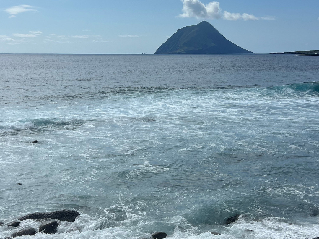 Yokoma Beach-八丈岛必去景点