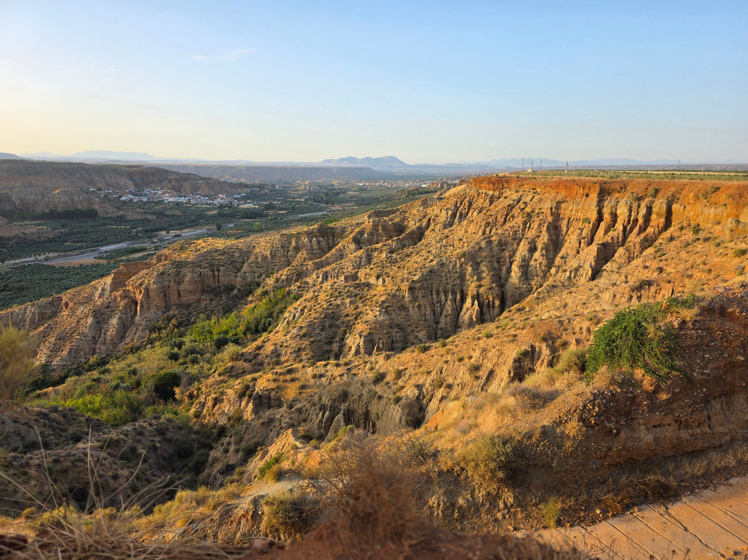 Mirador Del Fin Del Mundo-Guadix必去景点