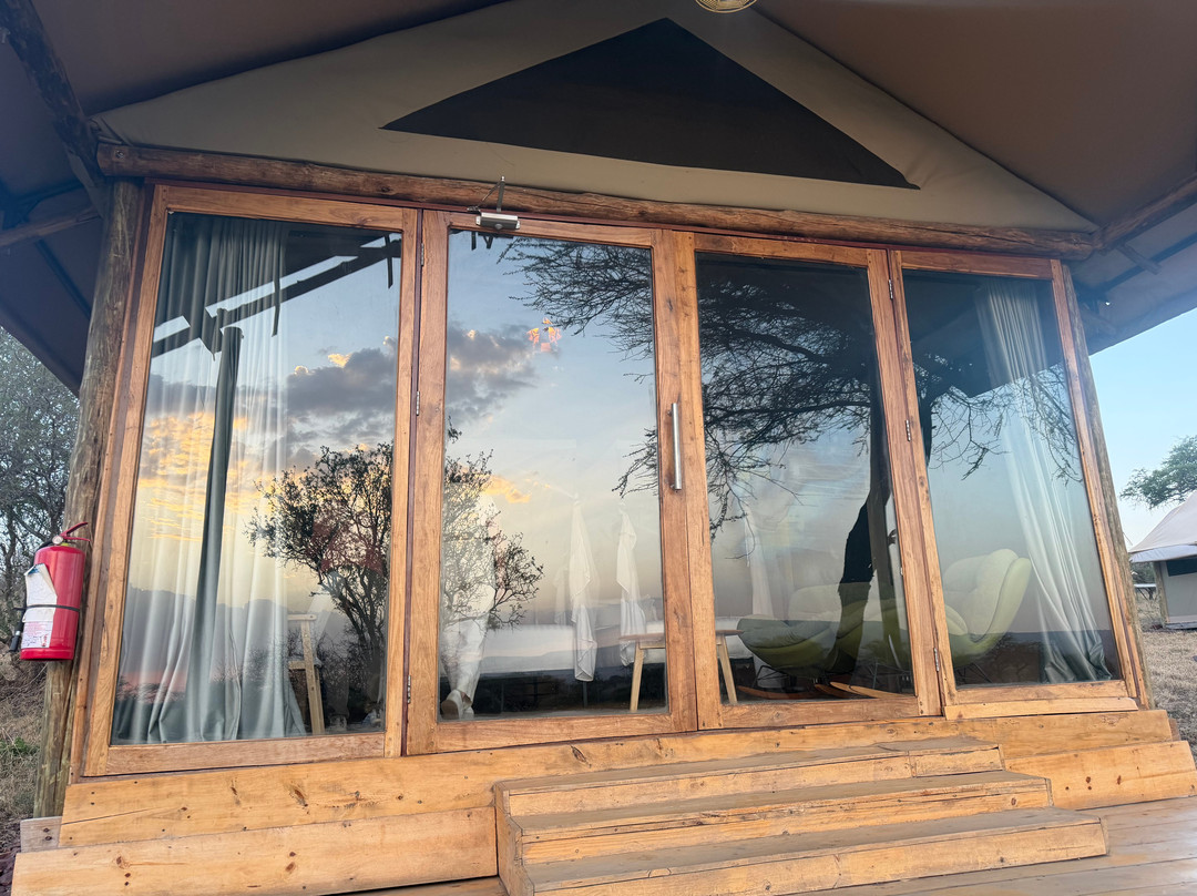 Out in Africa Serengeti Tented Camp