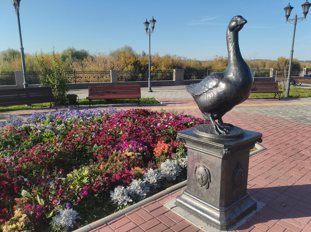 Monument to the  Shadrinsk Goose-Shadrinsk必去景点