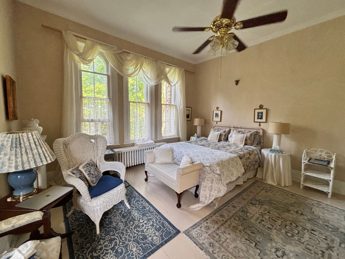 The Highland Manor-客卧