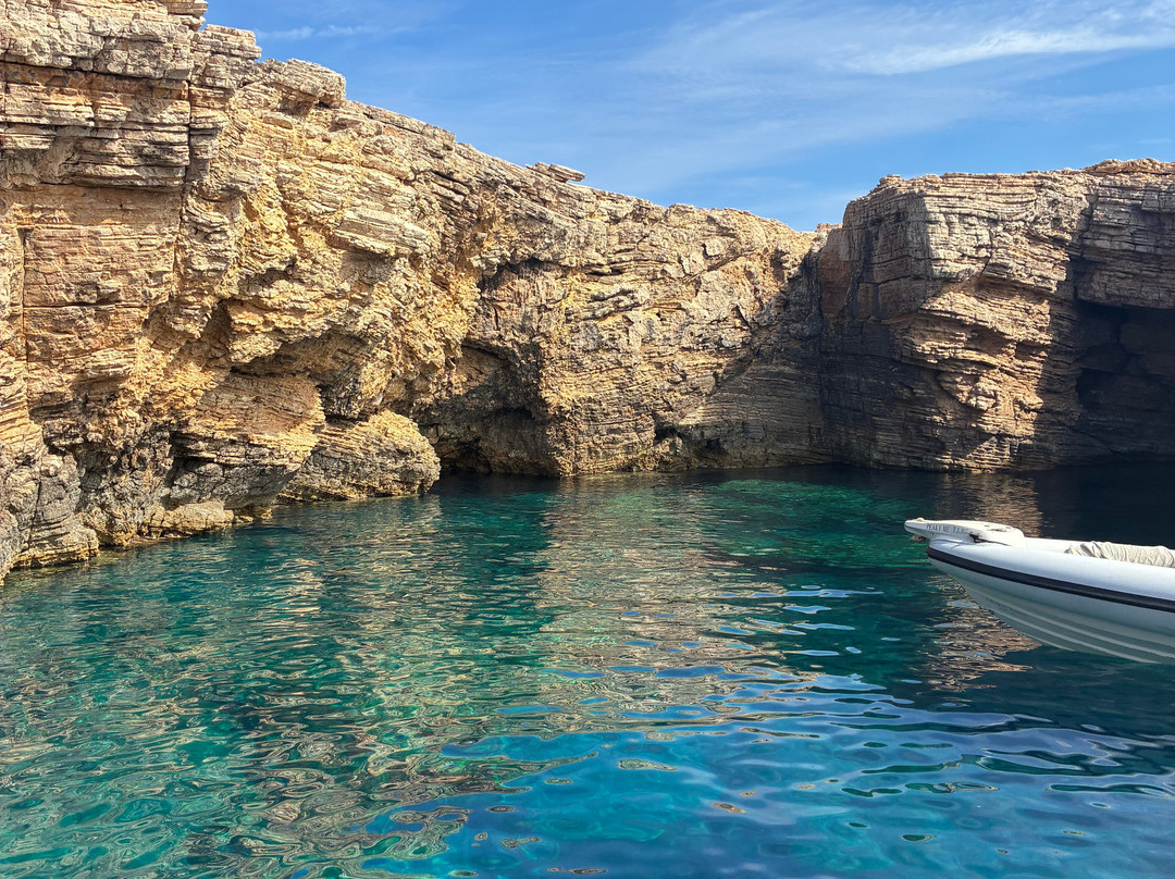 Patmos Daily Cruises-Patmos Rent A Boat-Skala必去景点