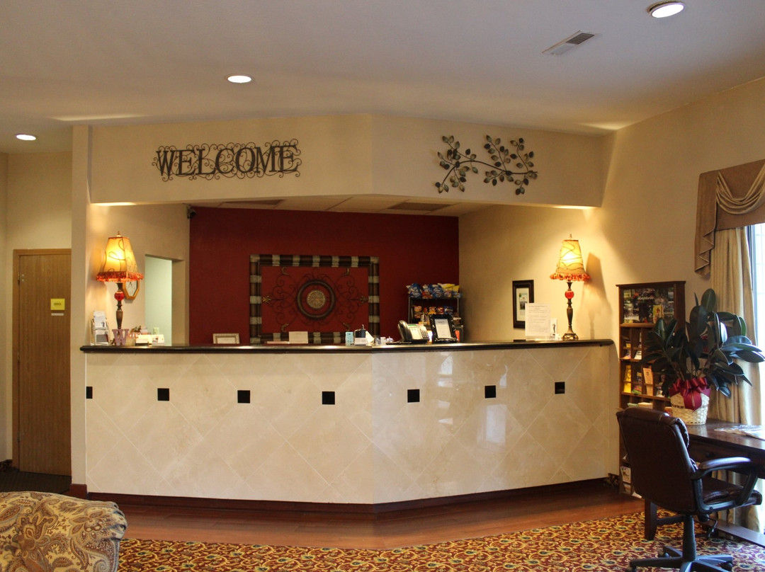 尤里卡斯普林斯速8酒店主图