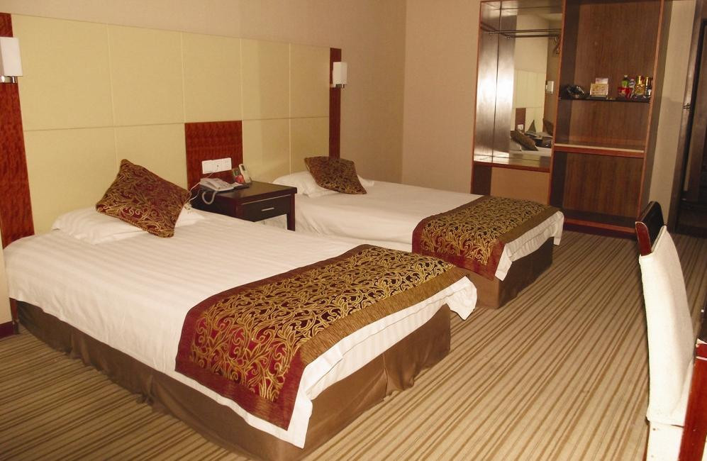 格林联盟连云港海昌路步行街酒店