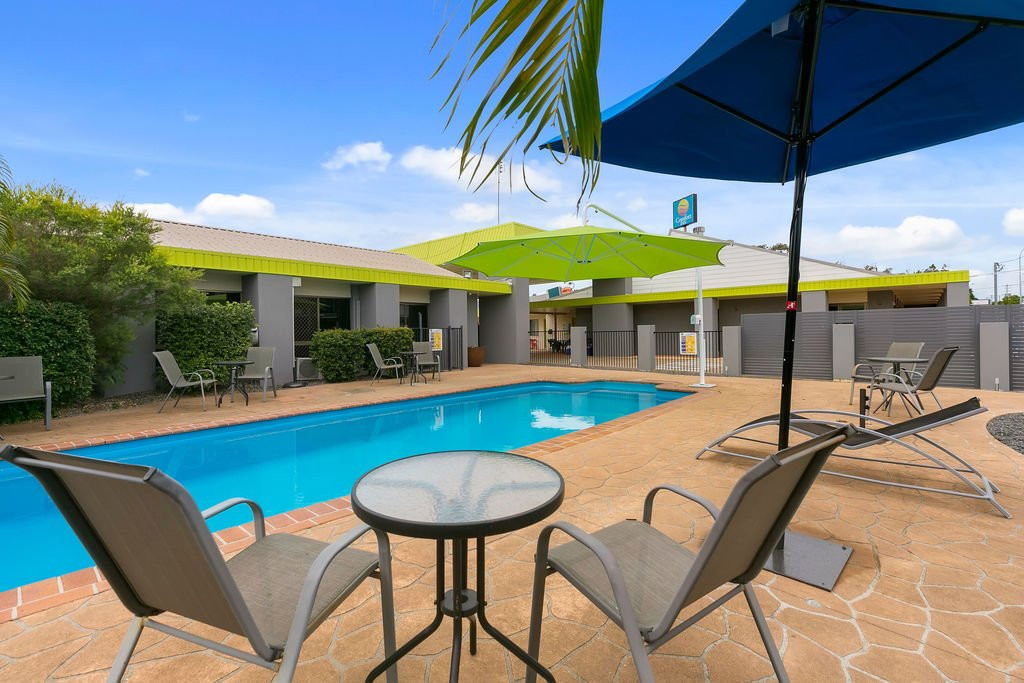 弗雷泽休闲酒店主图