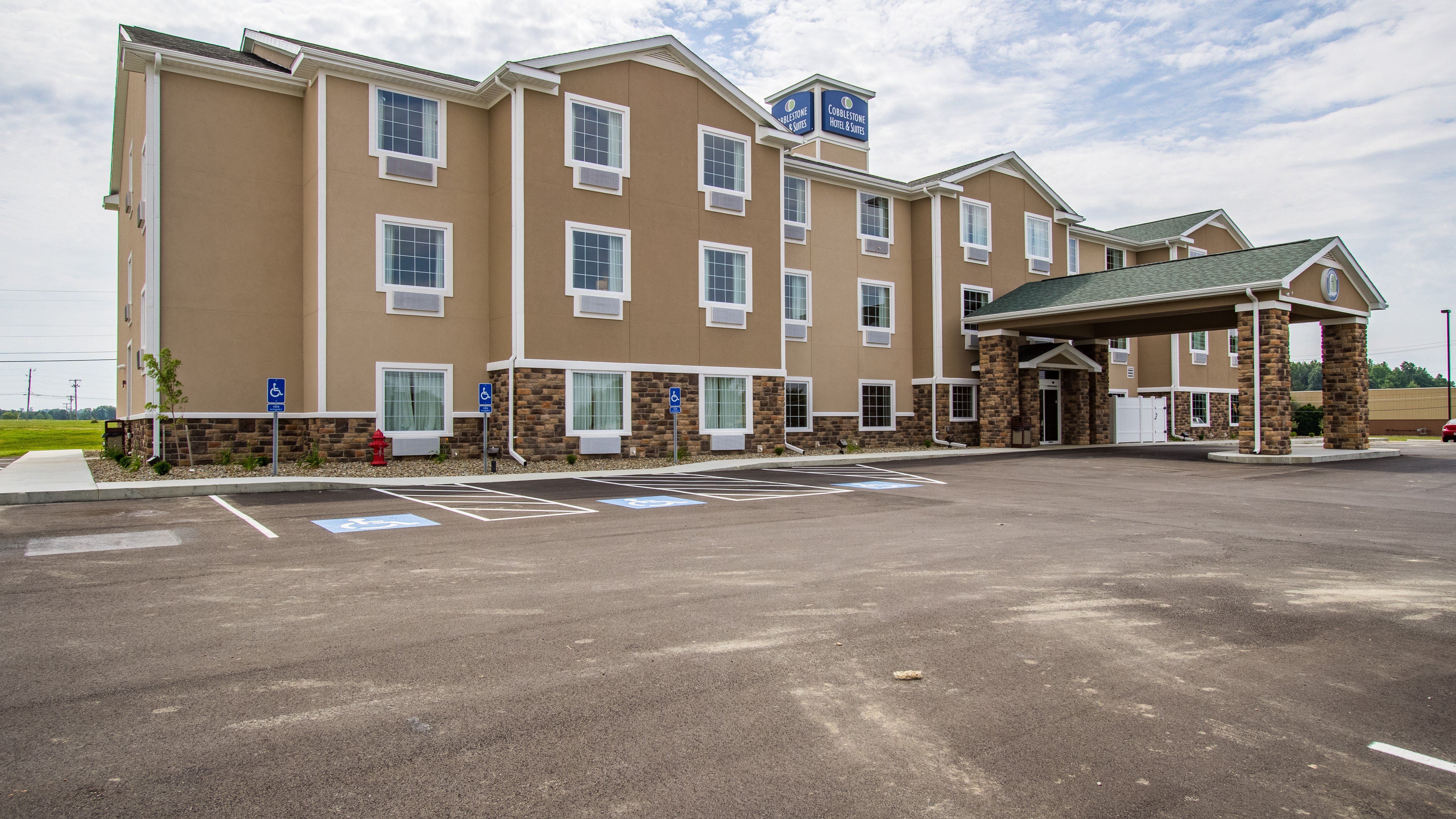 Cobblestone Hotel and Suites - Hutchinson-官方