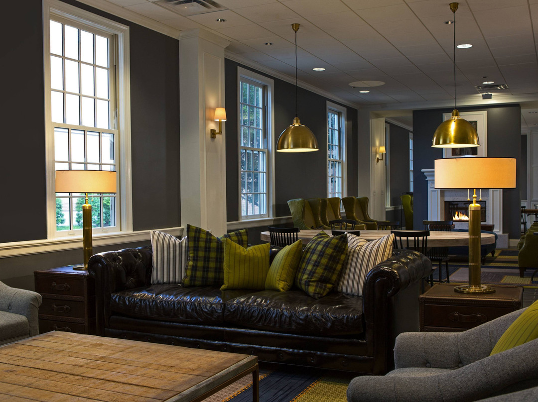 大学公园万豪酒店和会议中心主图