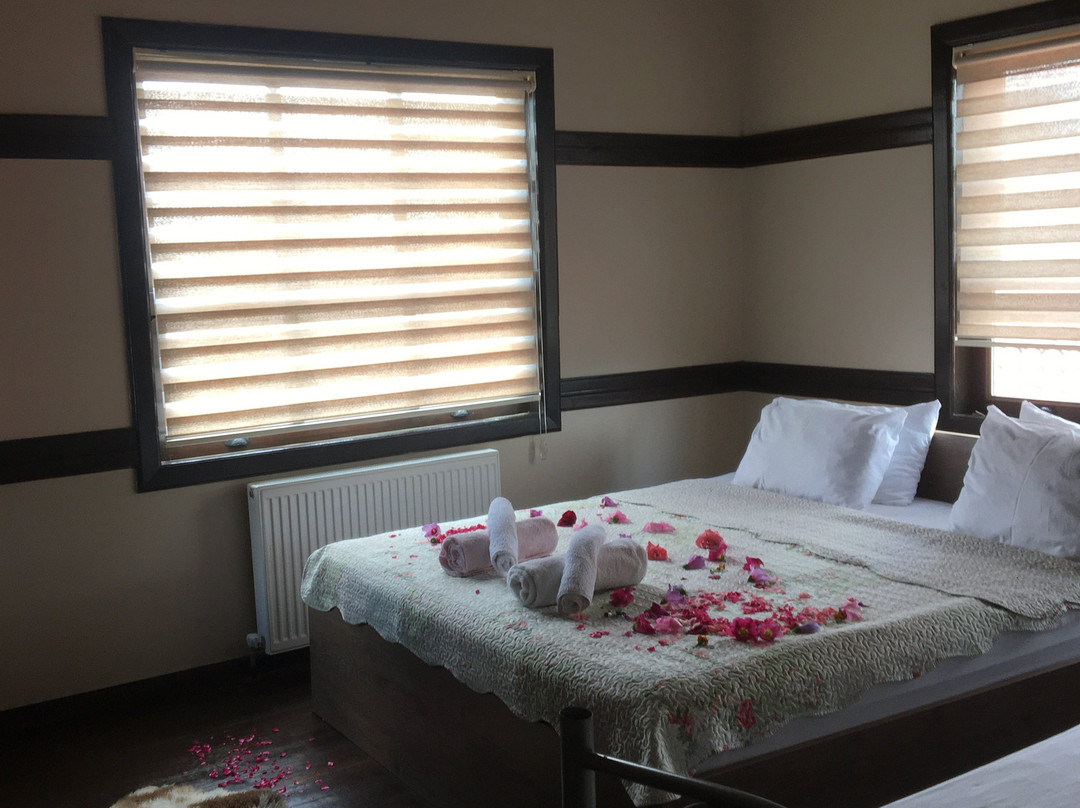 Konal Otel Cafe Garden