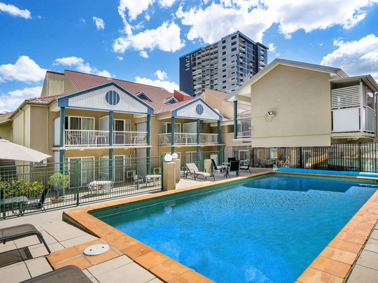 因杜卢皮利酒店住宿-图旺酒店&套房