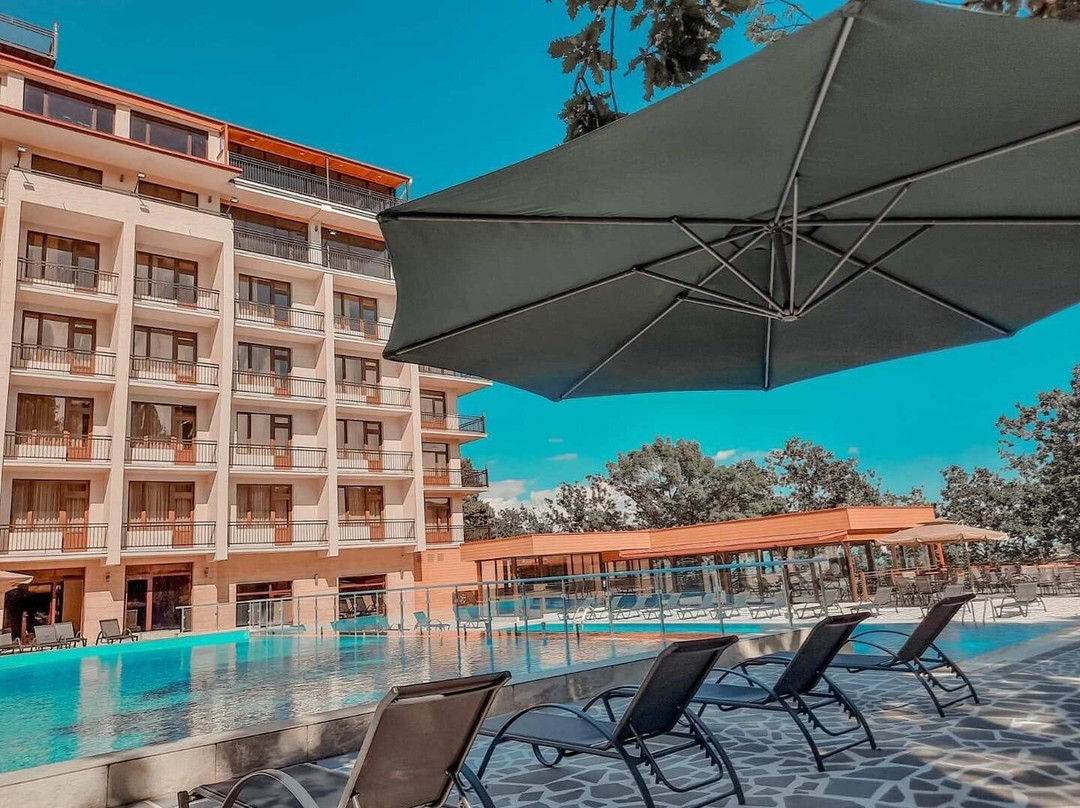 Zuzumbo Resort & Spa