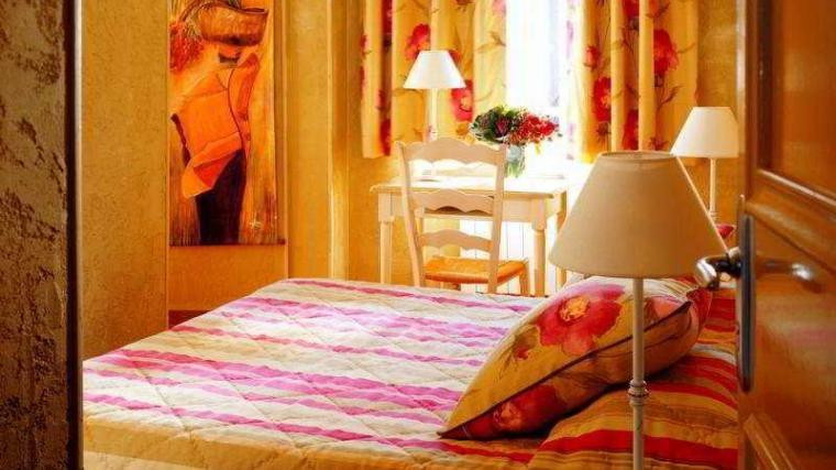Bonaparte Hotel
