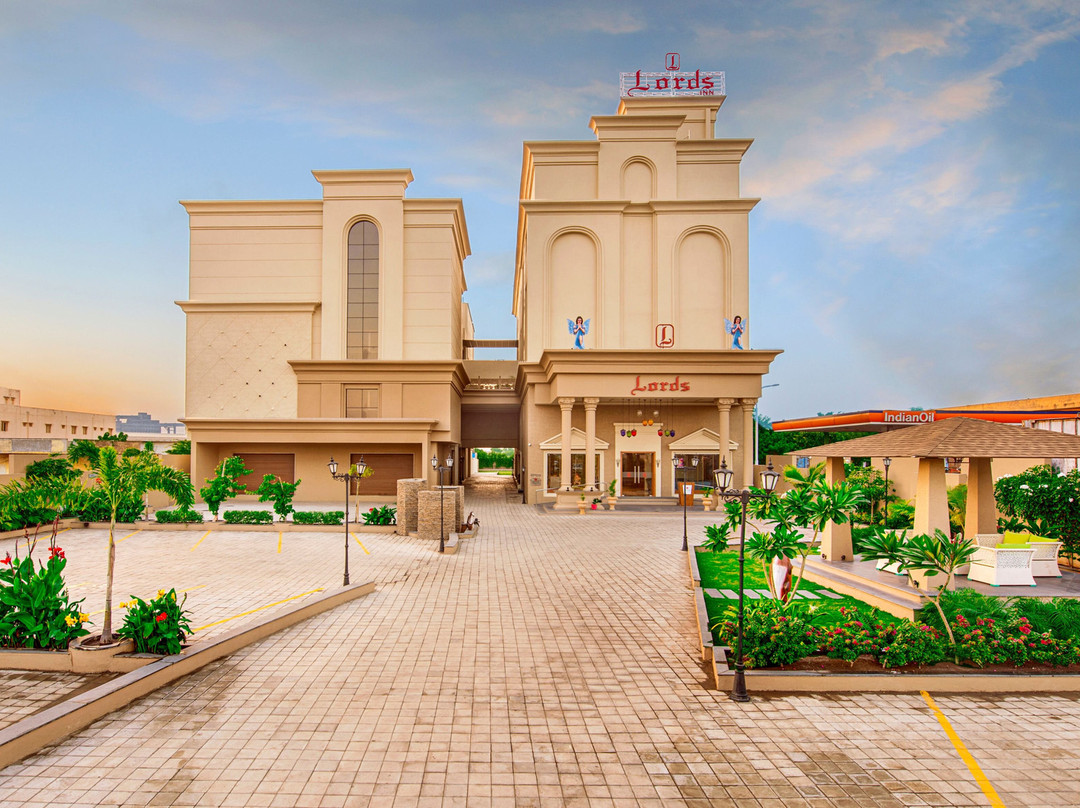Bajana酒店住宿-Lords Inn Jamnagar