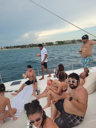 Beyond the experience-阿范特拉斯港必去景点