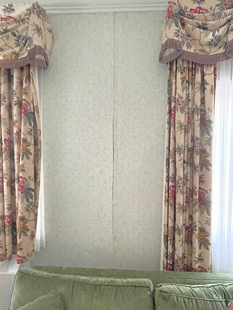 The Greenbrier主图