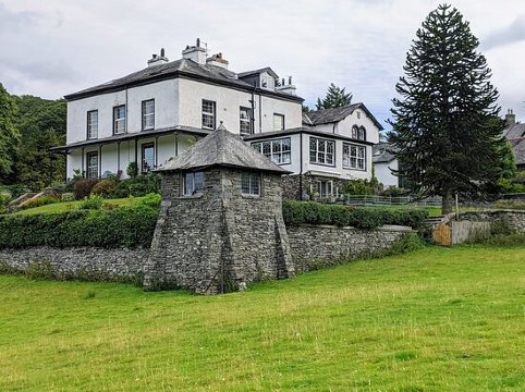 Ees Wyke Country House-浴室