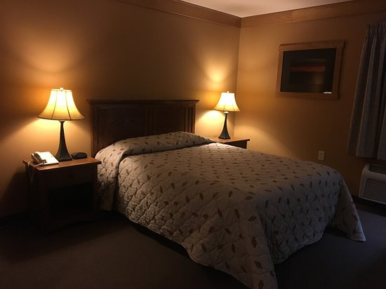 Prairie Inn and Suites主图