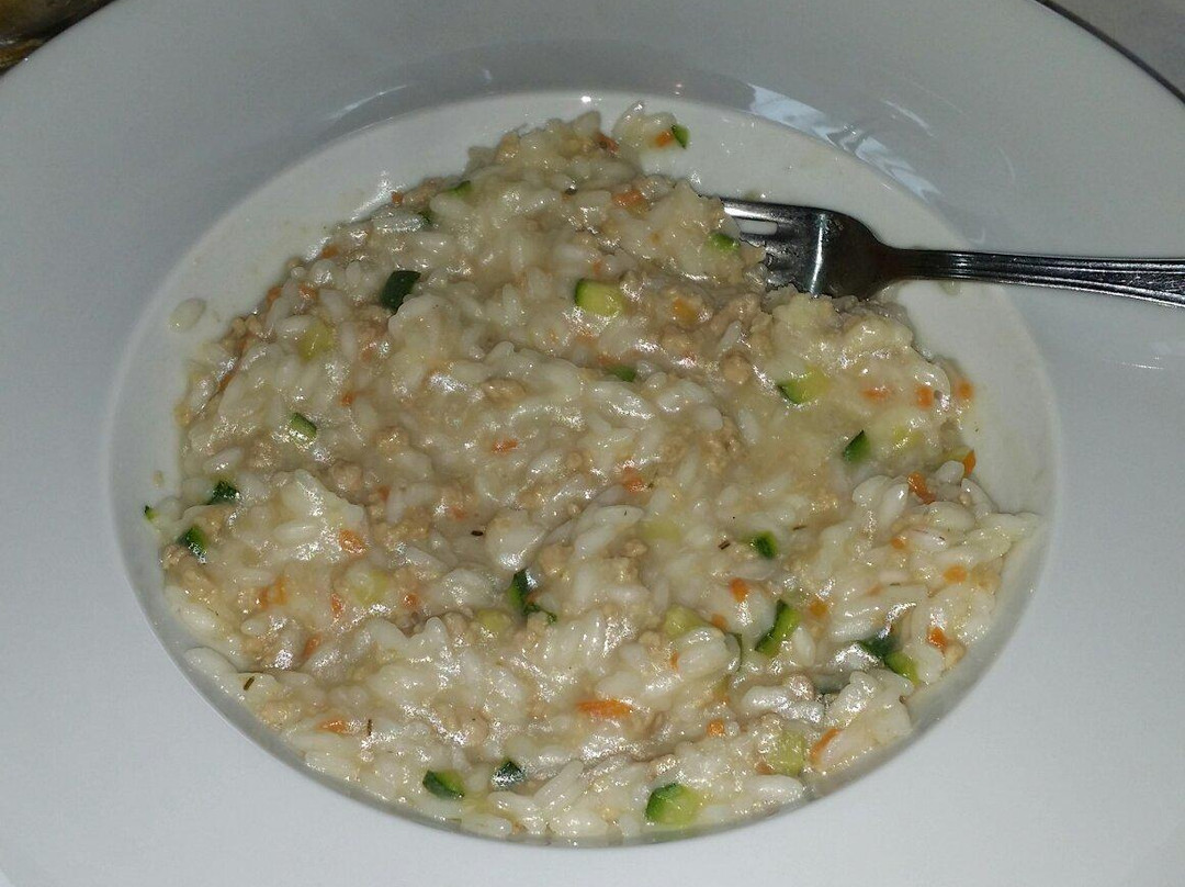 Roncaro餐馆和美食-Il Bacio Caffè Ristorante