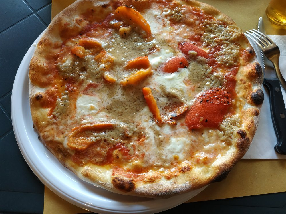 Madonna dell'Olmo餐馆和美食-O Sfizio