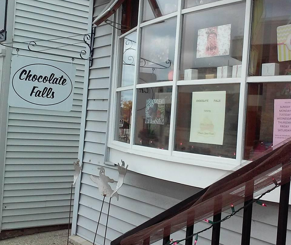 Chocolate Falls-Menomonee Falls必去景点