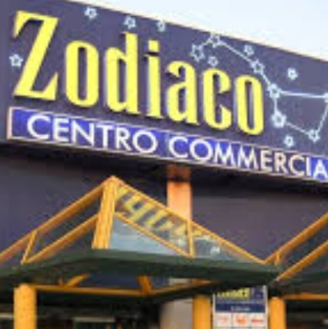 Centro Commerciale Lo Zodiaco景点图片