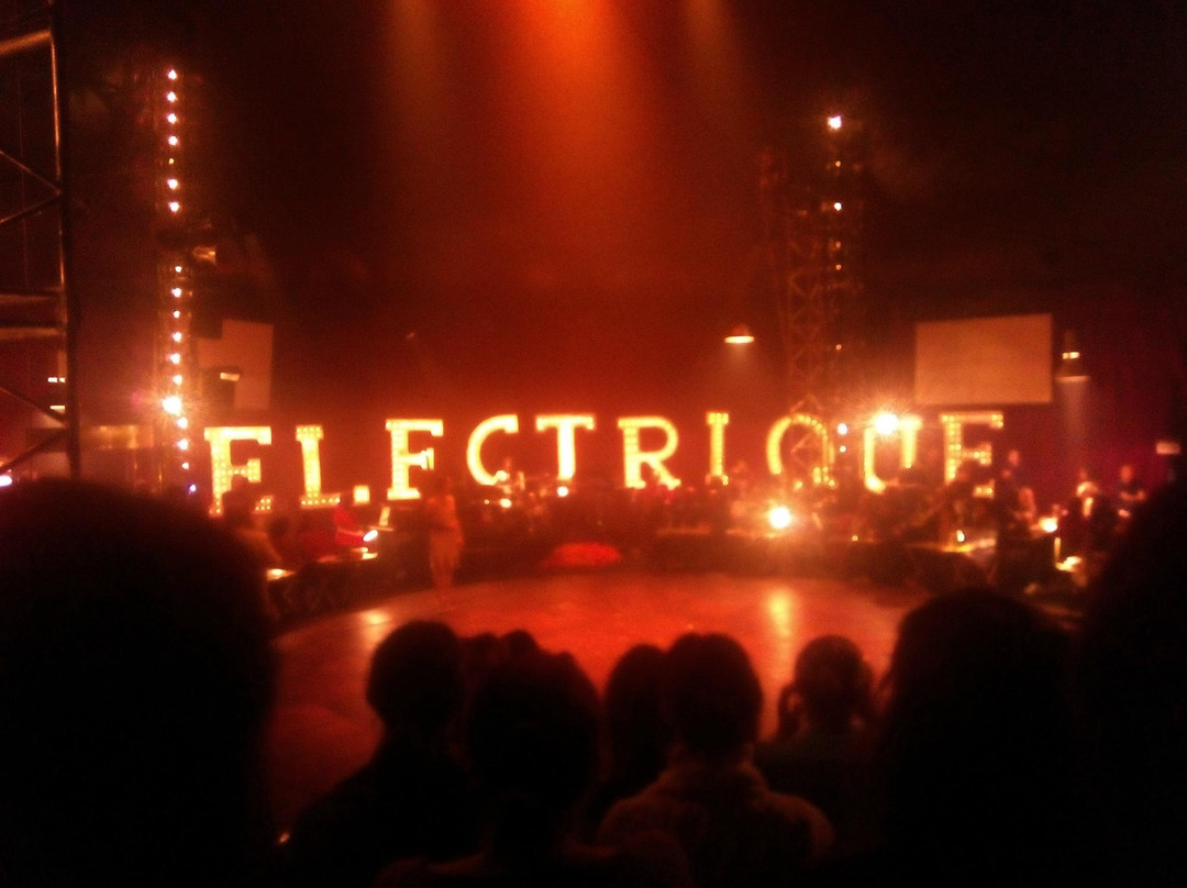 Cirque Electrique-巴黎必去景点