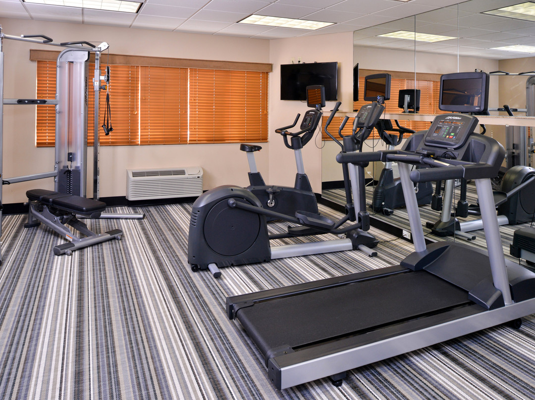 Candlewood Suites Winchester By IHG主图