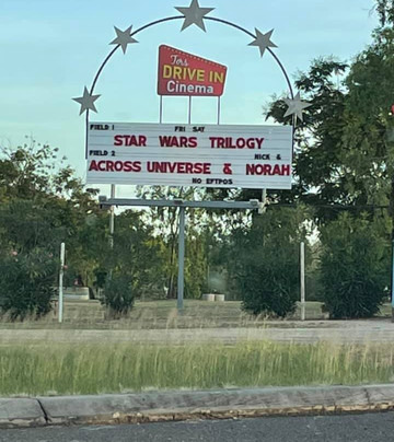 Tors Drive-in Cinema-查特斯堡必去景点