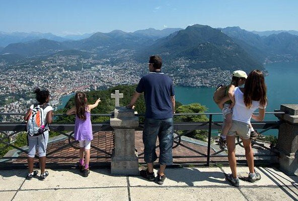 Funicular Monte San Salvatore-Paradiso必去景点