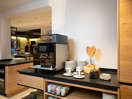 Harmls Aparthotel主图