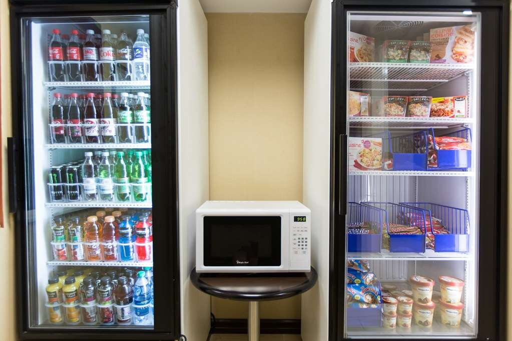 Hampton Inn & Suites Parsippany/North主图