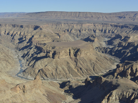 Bushtrails Tours and Safaris-温德和克必去景点