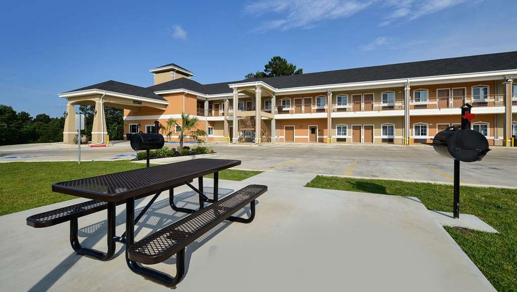 Belmont Inn and Suites Tatum主图