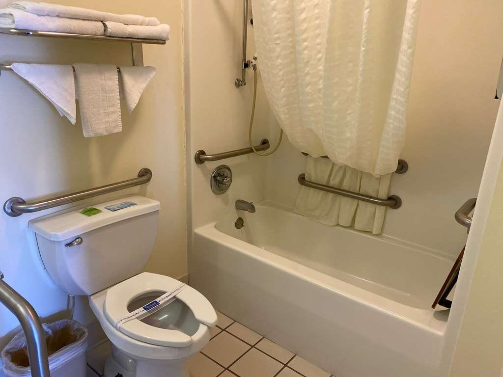 Country Hearth Inn & Suites Union City主图