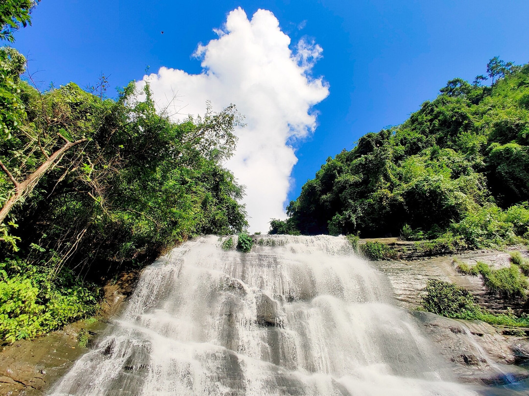 Khoiyachora Waterfalls-Mirsharai必去景点