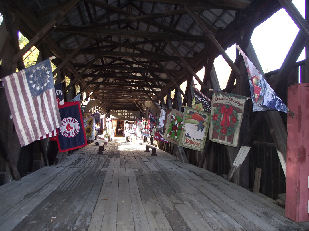 Covered Bridge Shoppe景点图片