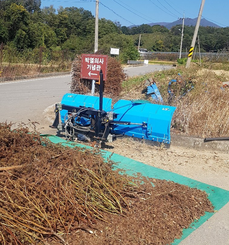 Patriot Park Yeol Memorial Hall-闻庆市必去景点