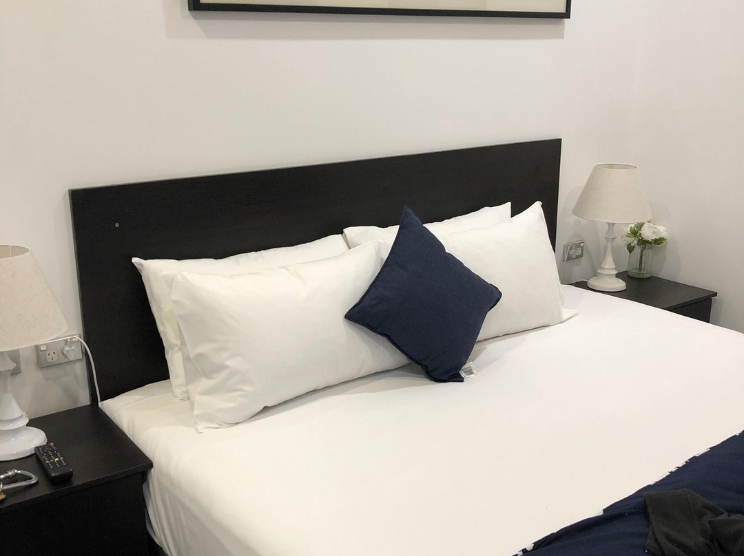 Commercial Hotel Hay主图