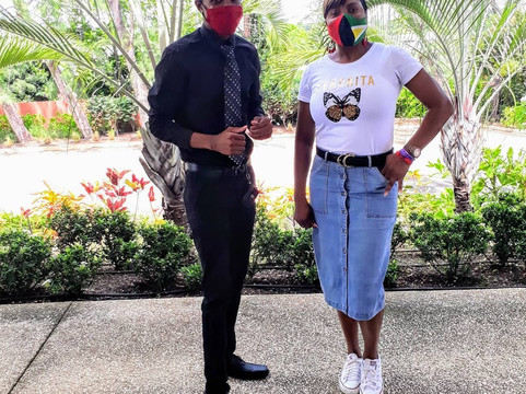 Kathy’s Tours & Taxi Services-布里奇顿必去景点