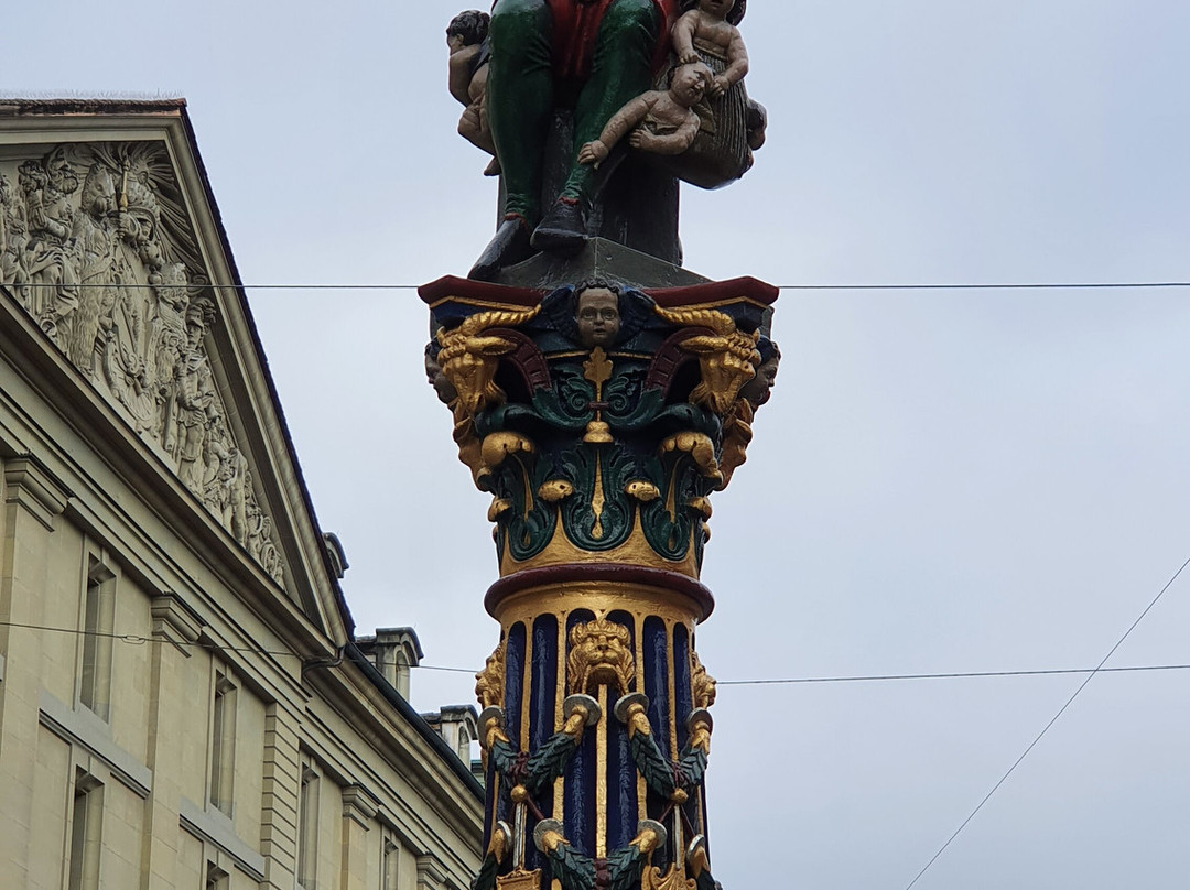 Child Eater Fountain (Kindlifresserbrunnen)景点图片
