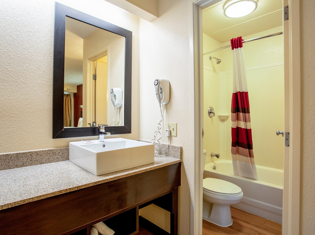 Red Roof PLUS+ Chicago - Willowbrook主图