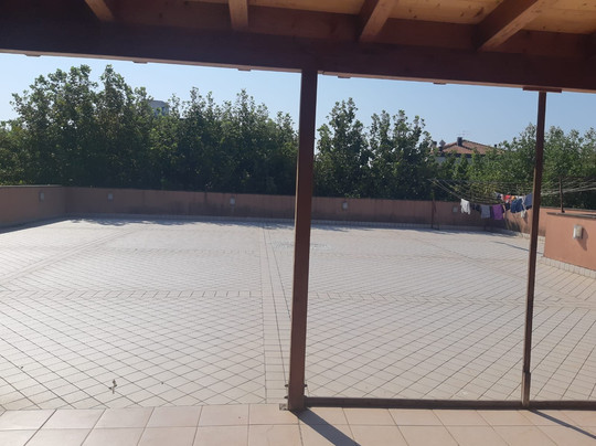 阿里斯酒店主图