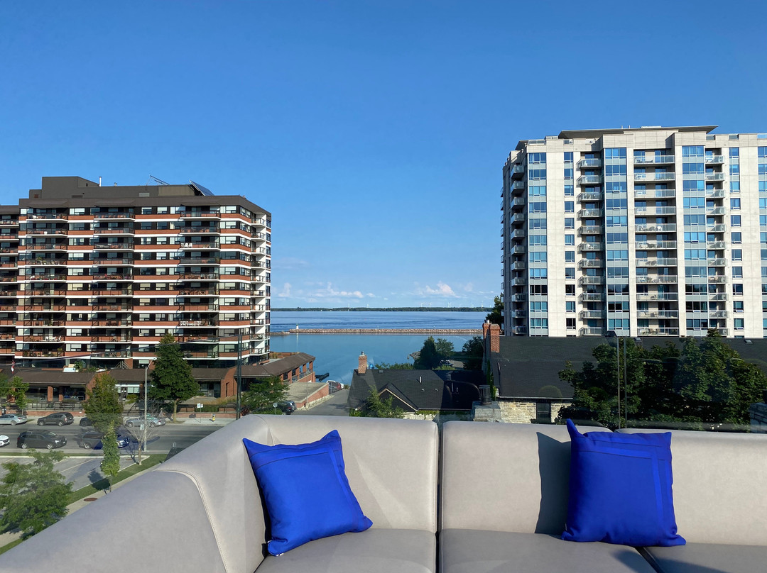 Frontenac Club Inn主图