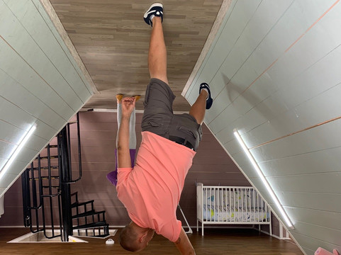 Upside Down House-布里斯托尔必去景点