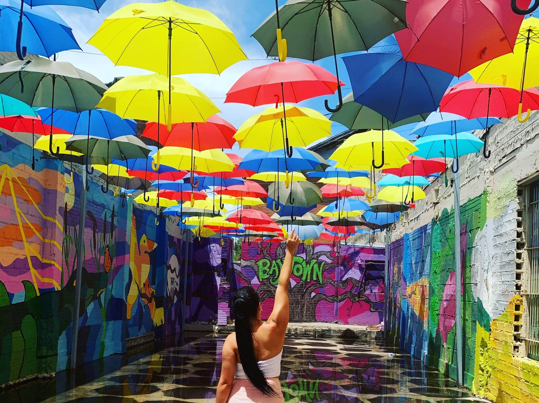 Umbrella Alley-Baytown必去景点