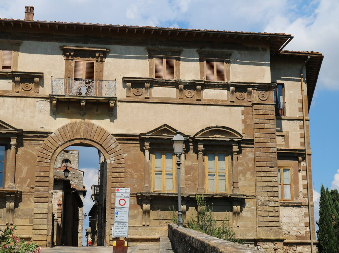 Palazzo Campana景点图片