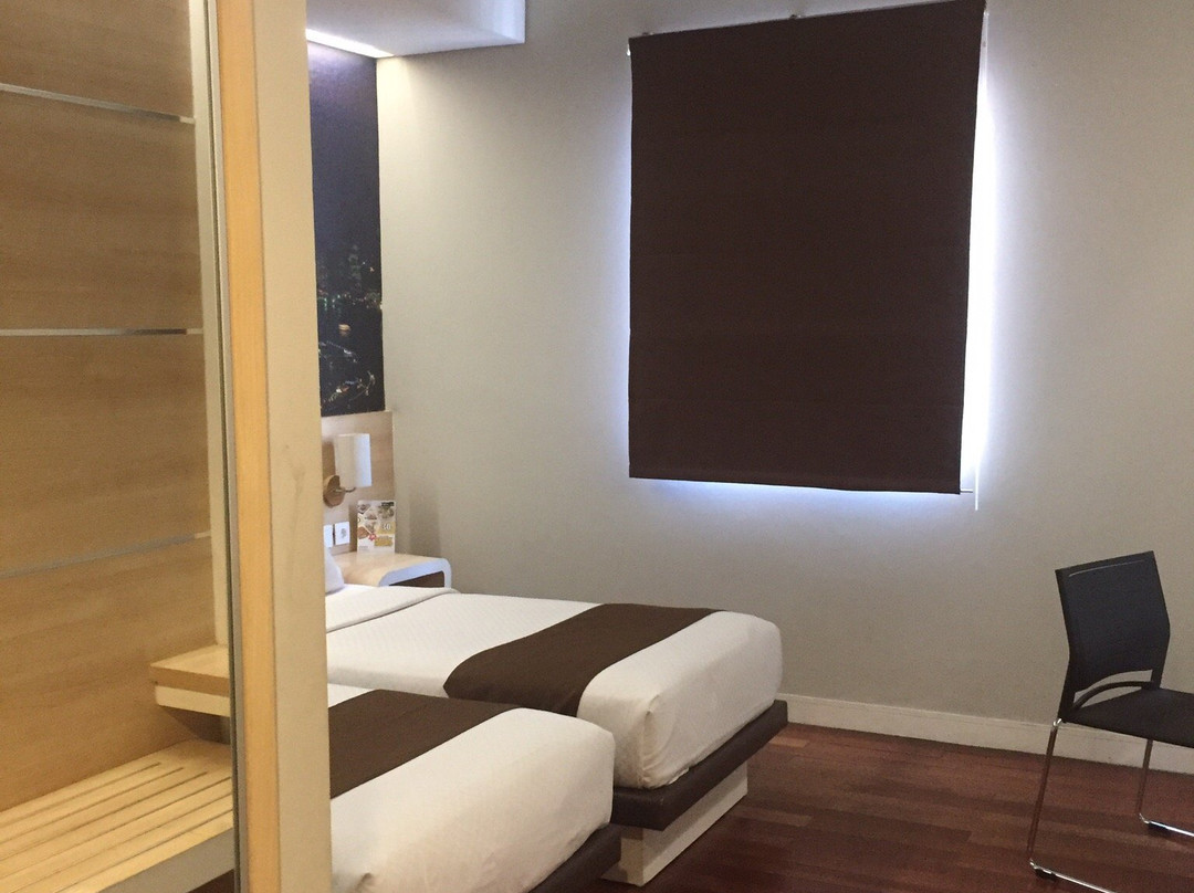 Citihub Hotel @ Kediri主图