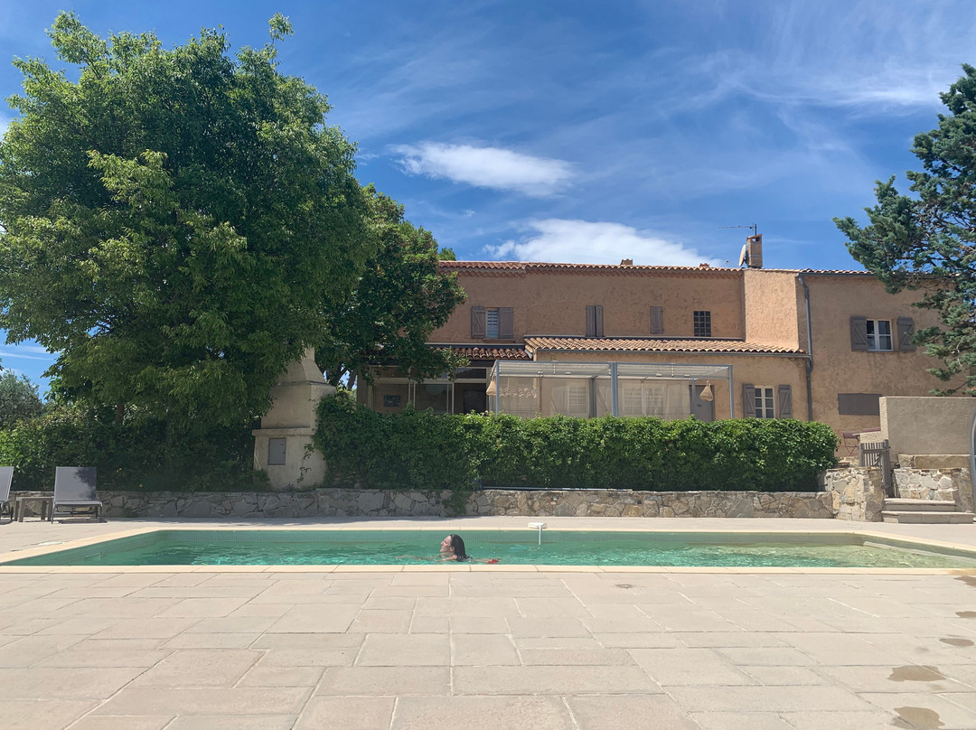 Alegria in Aups主图