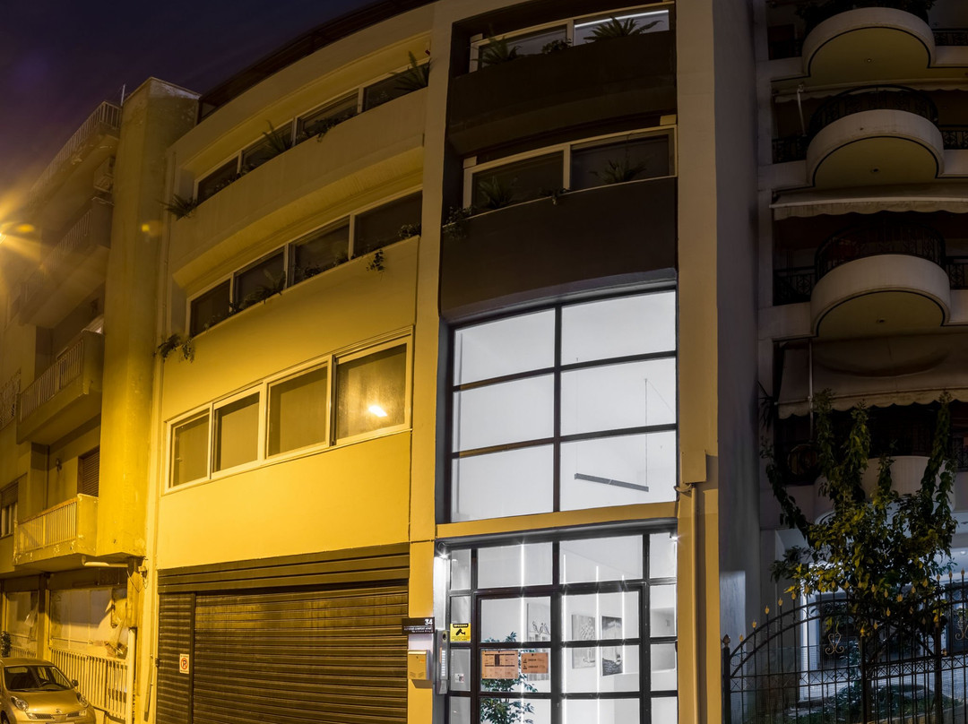 Supreme Luxury Apartments主图