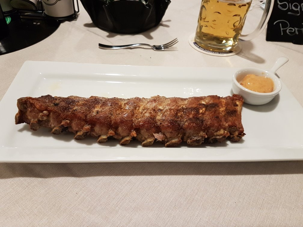 亚历山德雷斯佩西恩酒店主图